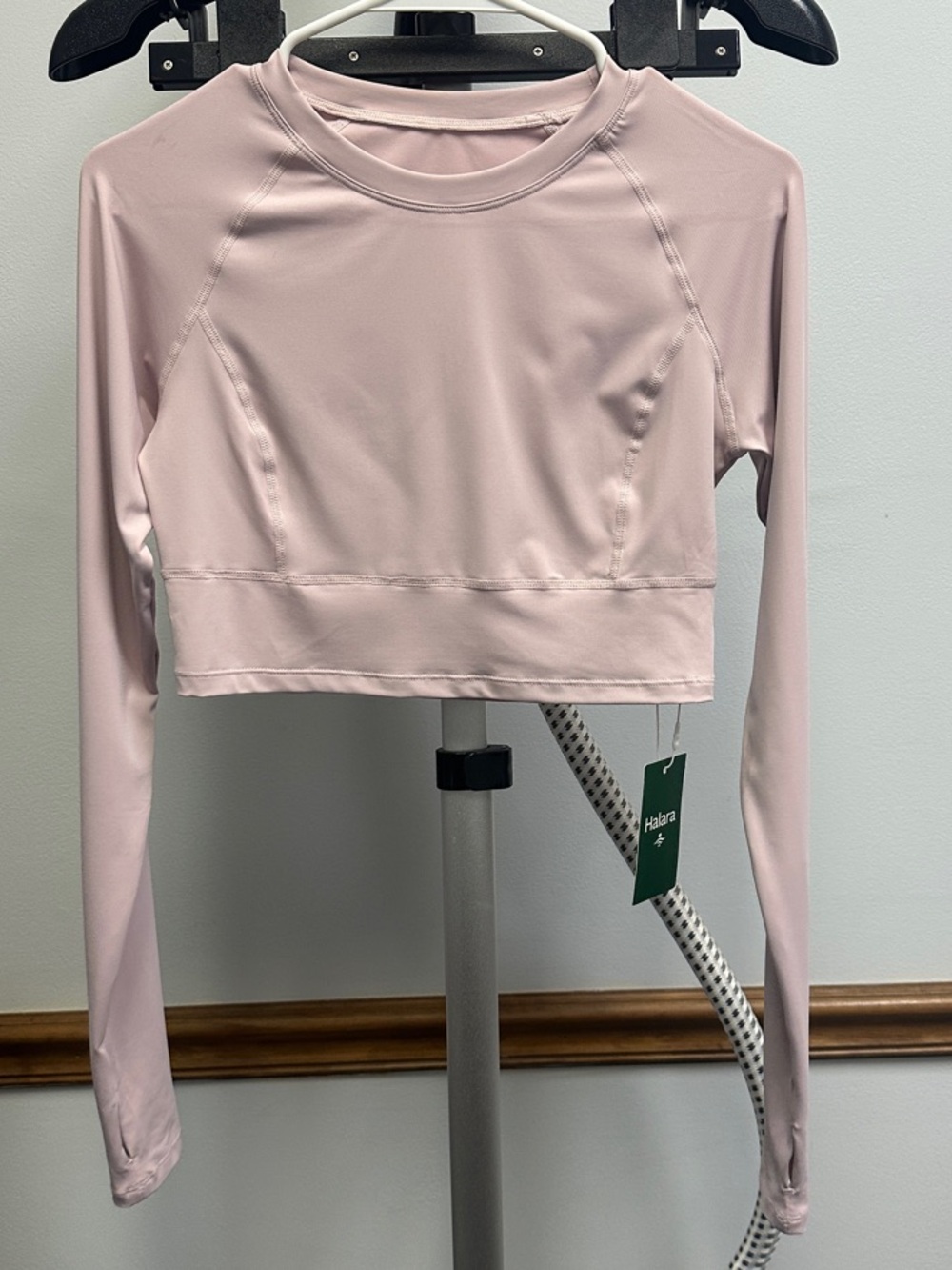 Long Sleeve Cropped Yoga Top in Soft Blush Pink